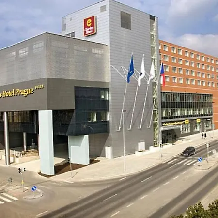 Entire Apartment, Near Clarion, O2 Arena, Metro 3 Min, Easter Market In City Center 15 Min Prague Exterior photo