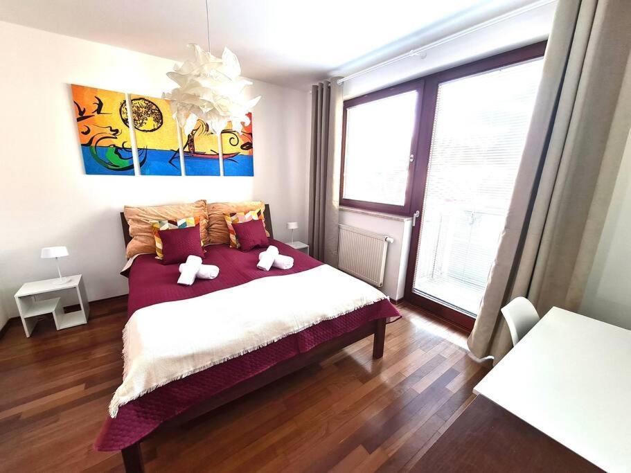 Entire Apartment, Near Clarion, O2 Arena, Metro 3 Min, Easter Market In Center 15 Min Appartamento